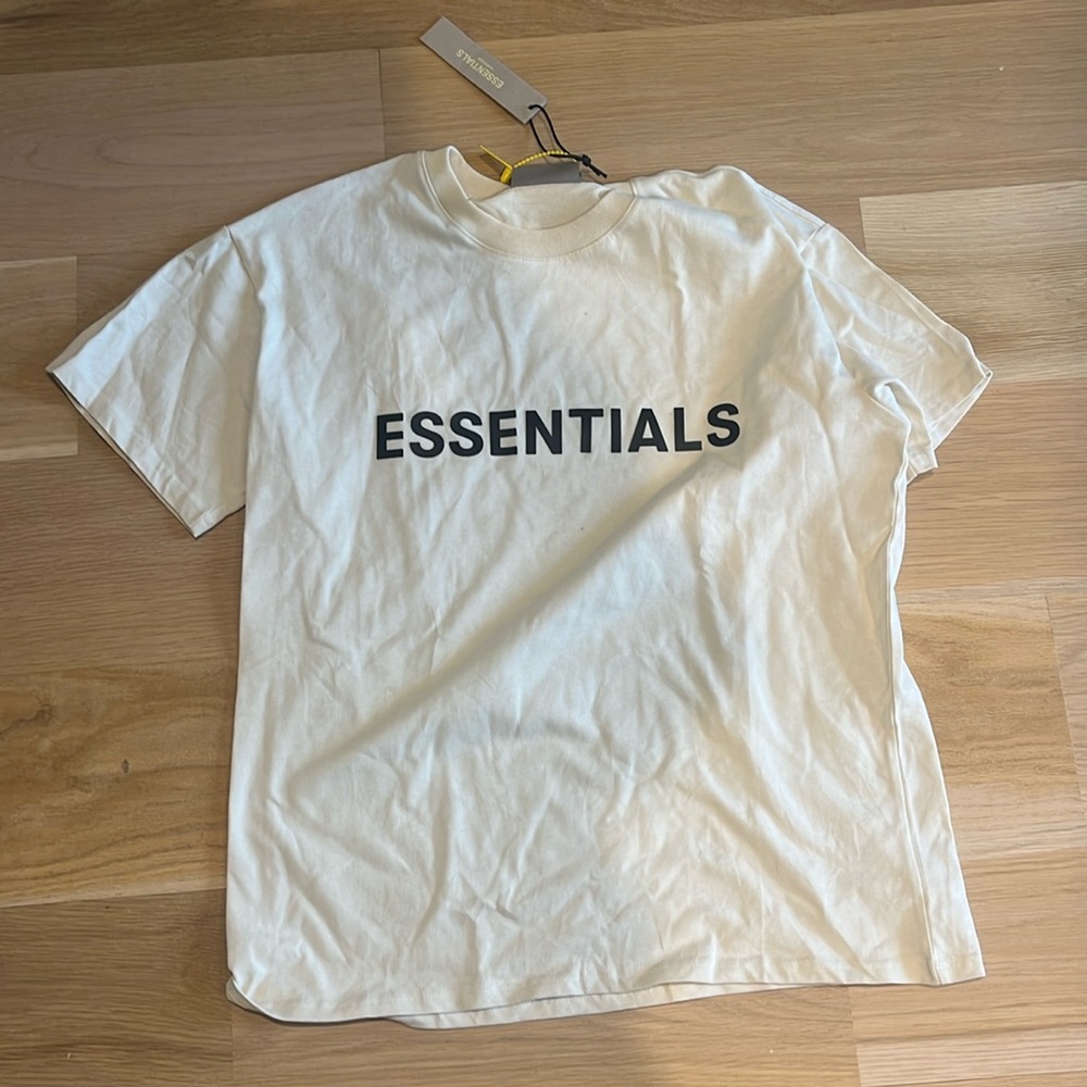 Essentials Shirt Men’s Small